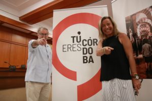 Córdoba celebra visitas guiadas y teatralizadas en el casco durante el verano