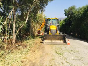 Estepona desbroza y limpia más de 120 kilómetros de una veintena de caminos rurales