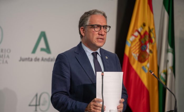 Andalucía pide al Gobierno pactar con las CCAA una vuelta al cole "consensuada y segura"