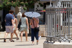 Avisos amarillos por altas temperaturas en comarcas de Córdoba, Granada, Huelva, Jaén y Sevilla