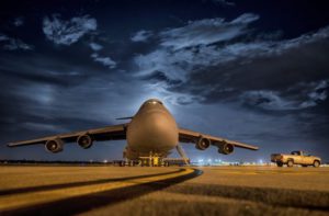 Desviado un vuelo a Málaga ante la negativa de un pasajero a ponerse mascarilla