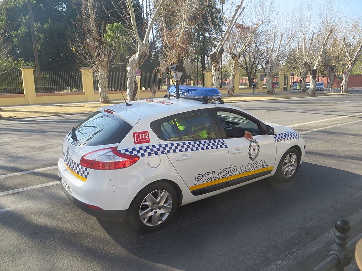 Coche de la Policía Local de Sevilla