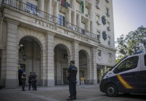 Condena de 40 años para el 'Pollino', su mujer y su padre por el triple crimen de Dos Hermanas