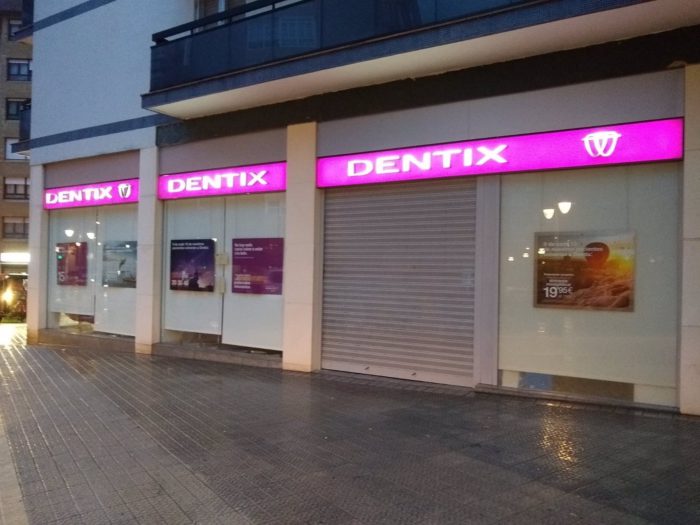 Consumo elabora una guía de actuación para los afectados por el cierre de Dentix