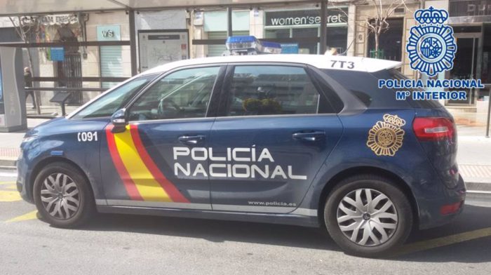 Detenido acusado de robar en un piso y escapar por unas rejas mientras el dueño dormía