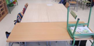 Andalucía reduce en 99 el número de aulas afectadas por covid-19 desde el martes