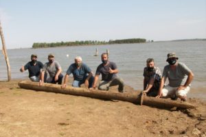 Hallan el mástil de un buque de un naufragio histórico en Argentina