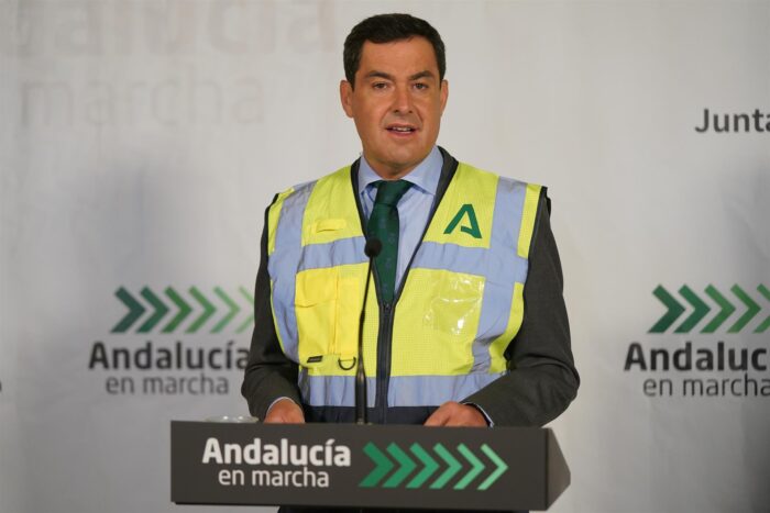 Moreno anima a consumir y regalar productos andaluces esta Navidad