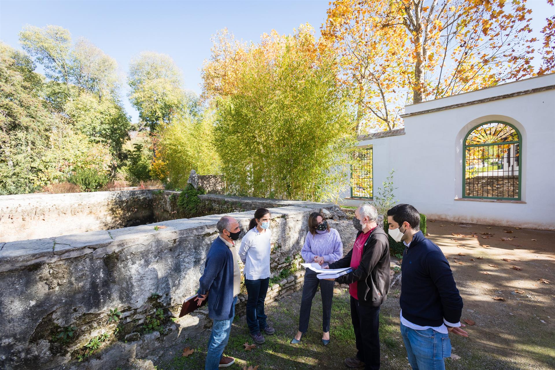 Visita al albercón del Carmen de Peñapartida. / Foto: Patronato de la Alhambra. / Europa Press.