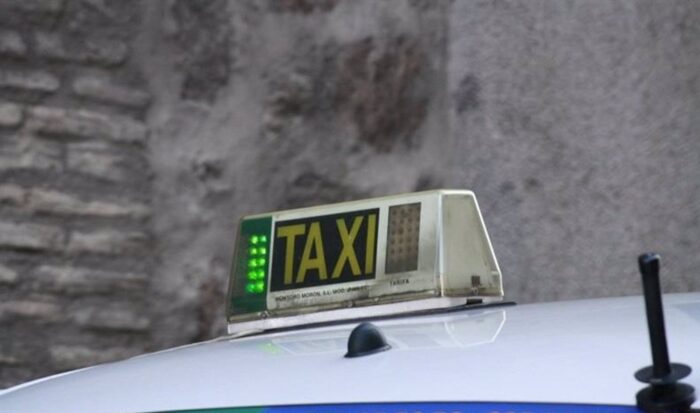 Málaga convoca ayudas al sector del taxi con motivo de la pandemia