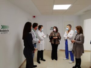 Visita a las obras en el servicio de Neumología del Hospital de Jaén. / Foto: Junta de Andalucía. / Europa Press.