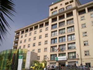 Fachada del Hospital Regional Carlos Haya de Málaga. / Foto: Archivo / Junta de Andalucía. / Europa Press.