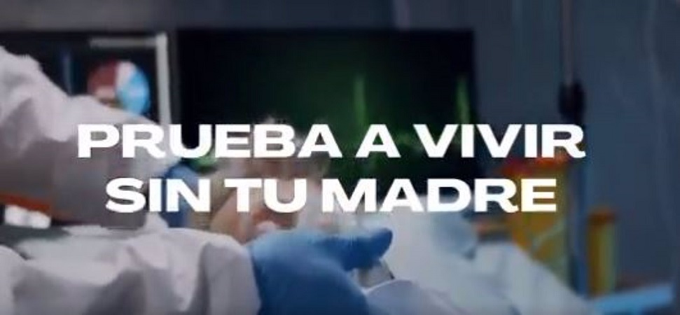 "Si no puedes vivir sin salir de fiesta, prueba a vivir sin tu madre"