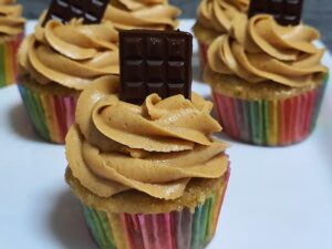 Prepara unas cupcakes muy fácil con esta receta y sorprende a tus comensales