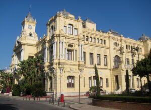 Fachada del Ayuntamiento de Málaga. / Foto: Archivo / Europa Press.