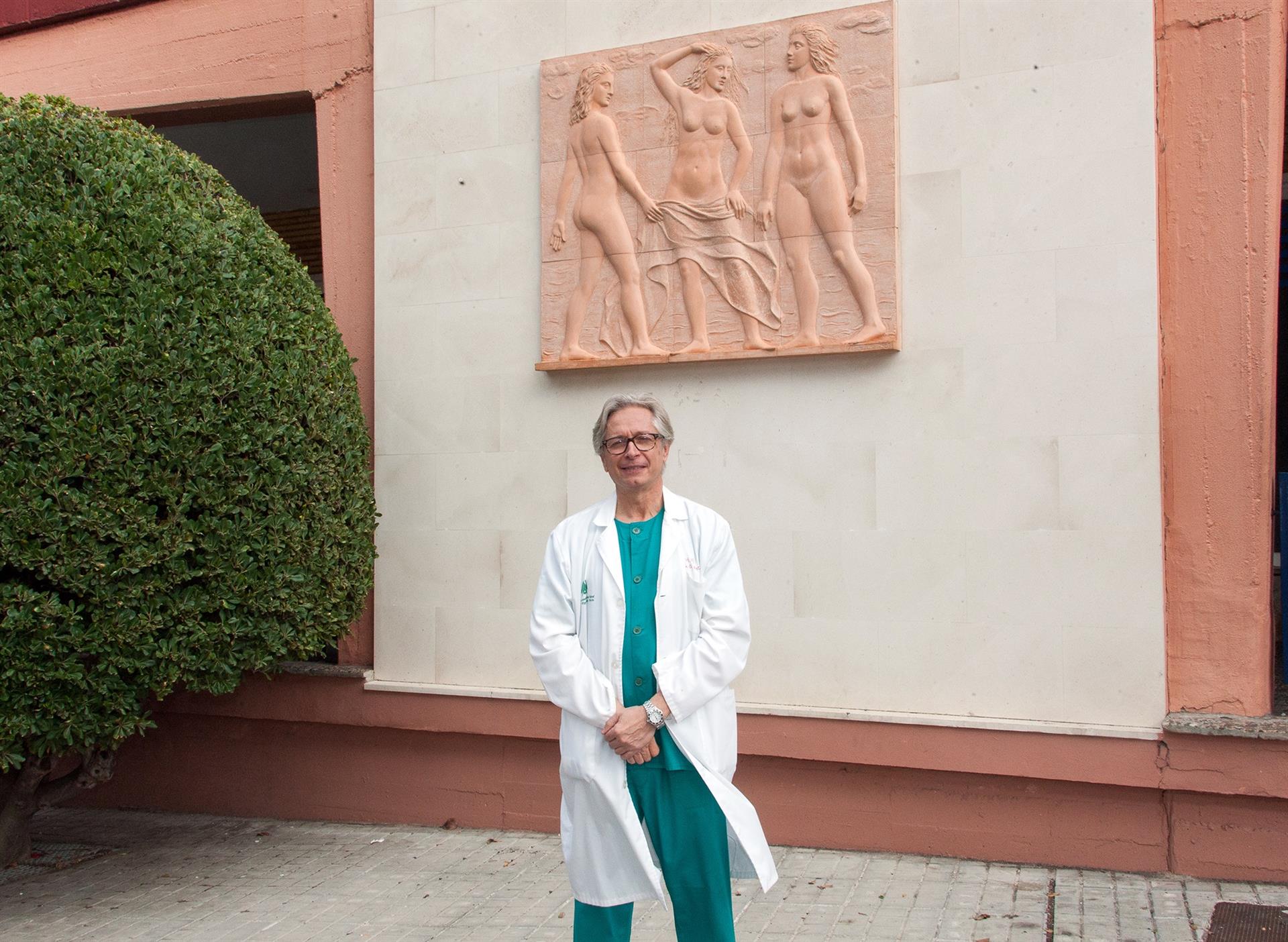 El doctor Guillermo Antiñolo. / Foto: Archivo / Junta de Andalucía. / Europa Press.