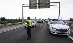 Un choque múltiple en la A-7 en Almería deja solo heridos leves