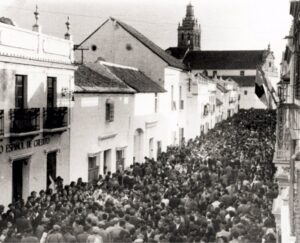 Descubren que el carnaval de Fuentes de Andalucía se remonta al siglo XIX