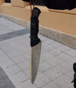 Detienen al atracador de una farmacia en Triana armado con un cuchillo