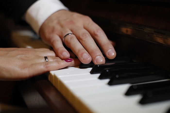 La temperatura corporal cambia con canciones en base a cuánto se está enamorado