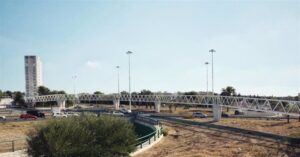 Inauguran en Sevilla la pasarela peatonal y ciclista entre Ciudad Expo y el parque PISA