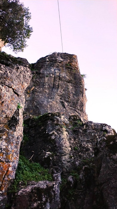 Málaga incorpora a la vía ferrata 'El Hacho' una tirolina de 52 metros