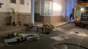 Detenido tras atrincherarse y provocar un incendio en una vivienda en San José del Valle