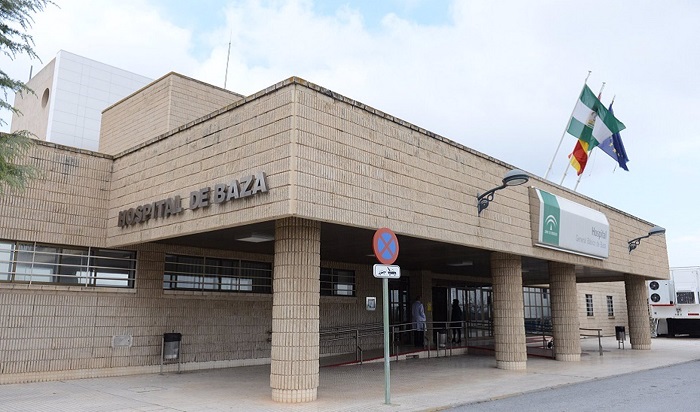 Un hombre de 90 años, en buen estado tras caer a un pozo en Baza