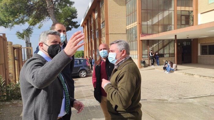 Extreman las medidas de limpieza en los institutos de Jaén