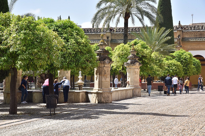 La Mezquita de Córdoba permanecerá abierta los fines de semana