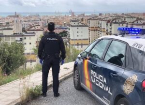 Detenida en Málaga tras prender fuego a la puerta de la casa de un conocido