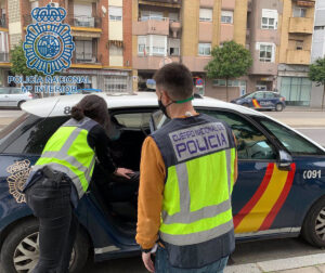 Detenidos los autores de un robo y agresión a un menor en Nervión