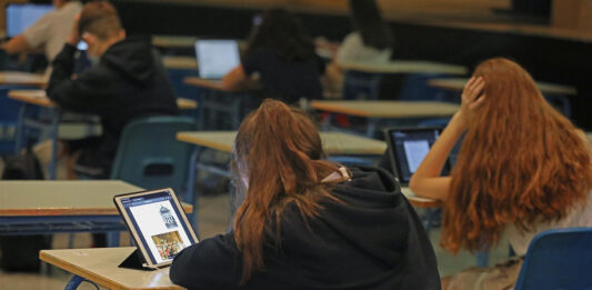 Establecen una distancia de 1,2 metros entre alumnos el próximo curso escolar