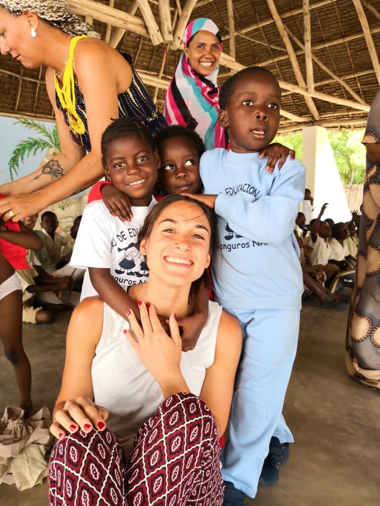 Los Barrientos-Luque, una familia cordobesa comprometida con la infancia africana