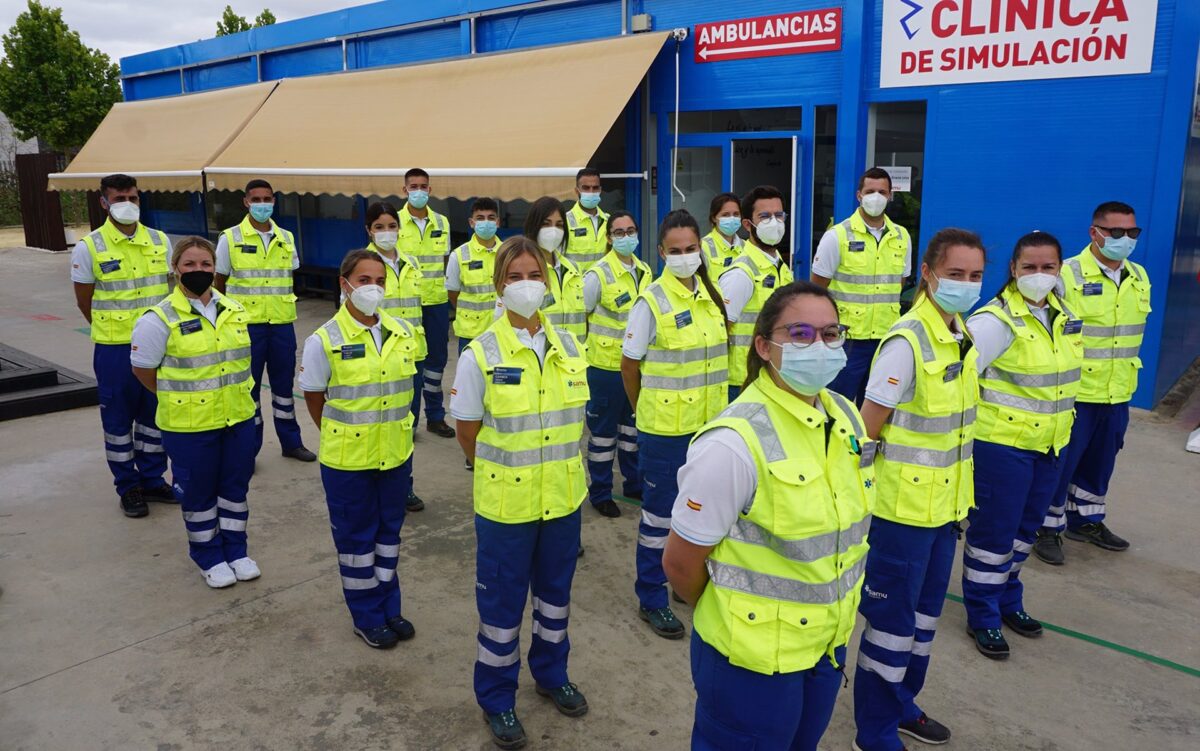 Parten 20 sanitarios andaluces a Costa Rica para ayudar en la lucha contra la pandemia