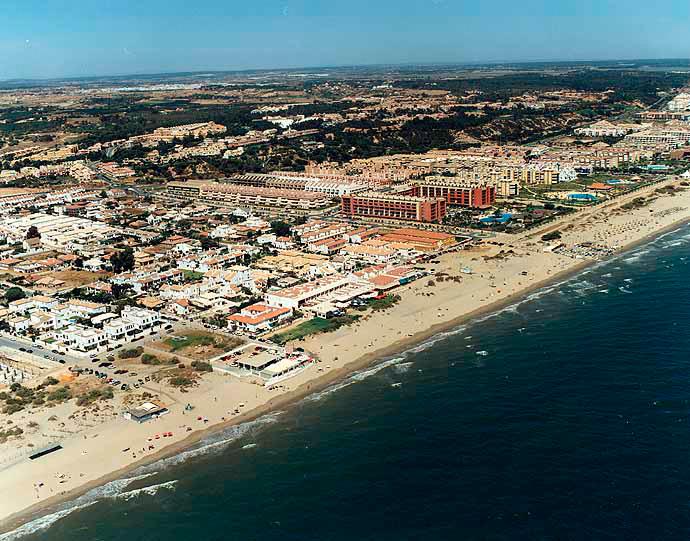 De luz y de sal: 9 playas de Huelva con bandera azul 2021 que tienes que conocer