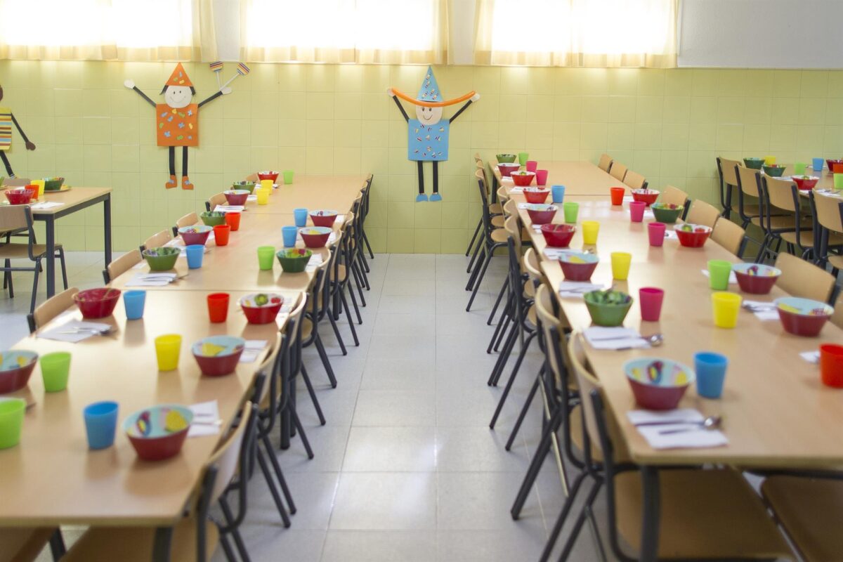 Las aulas podrían ser comedores escolares el próximo curso