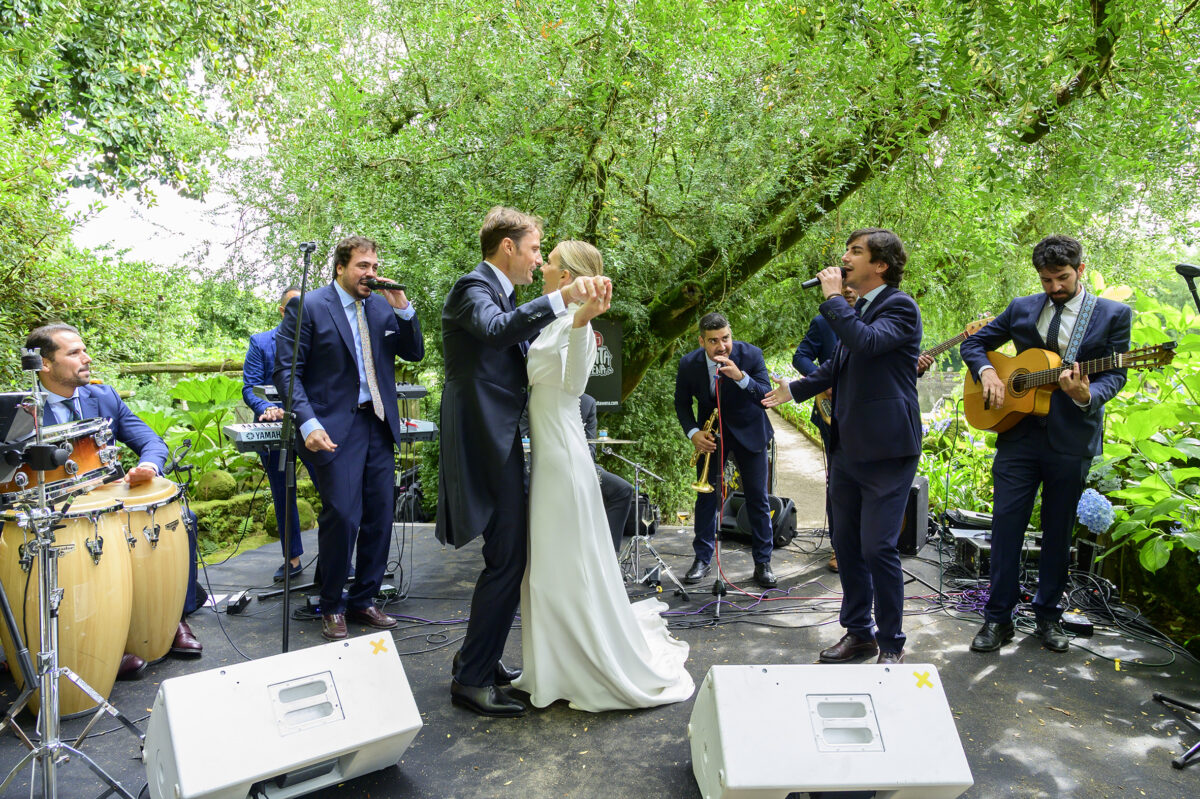 Cosita Wena, el grupo cordobés que pone la banda sonora a la boda del verano