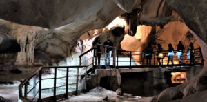 Organizan 'Rutas del Misterio' en la cueva más encantada de Andalucía