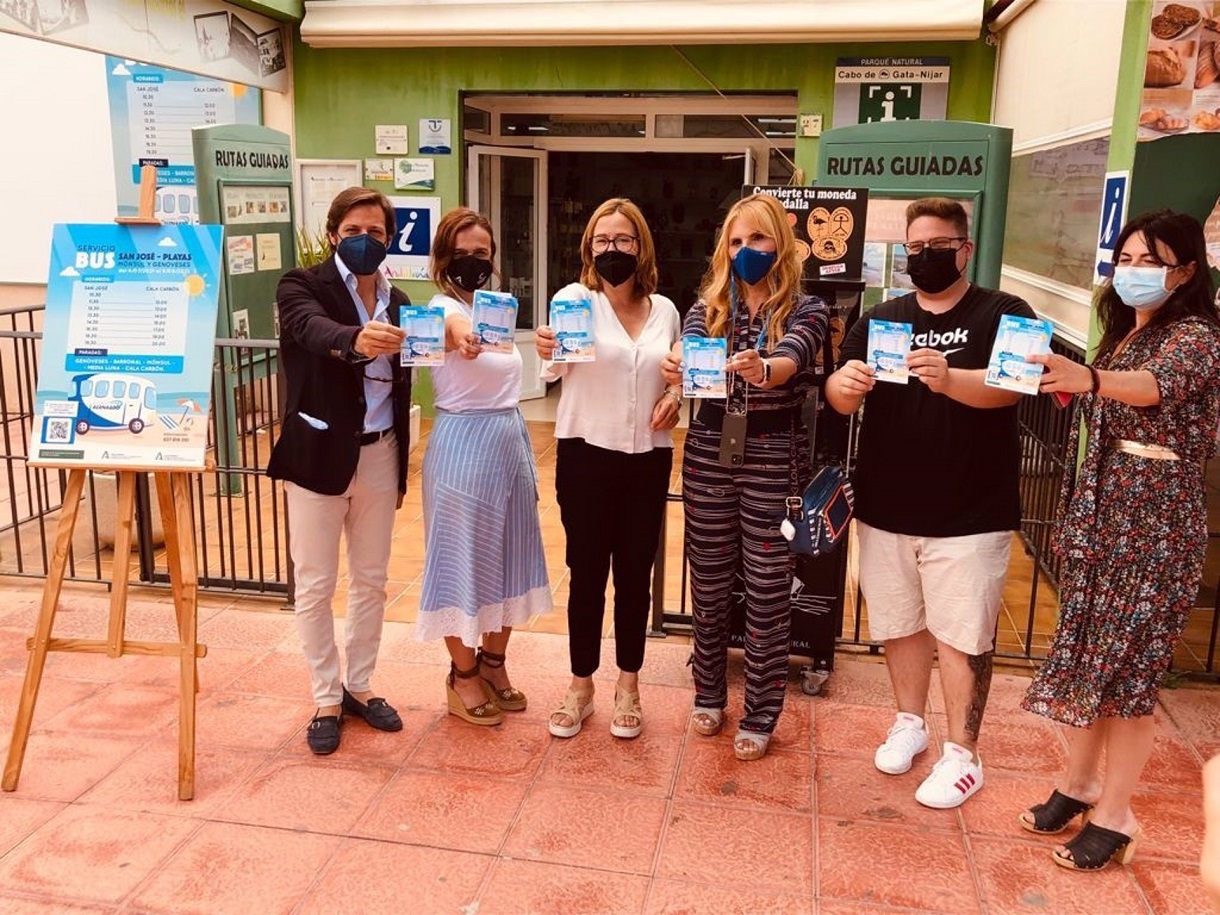 Establecen lanzaderas para las playas de Cabo de Gata de acceso restringido