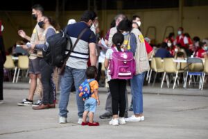 27 refugiados afganos llegan este miércoles a Córdoba y Puente Genil