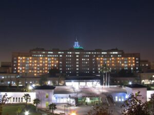 Disminuyen los pacientes por Covid en las UCI andaluzas