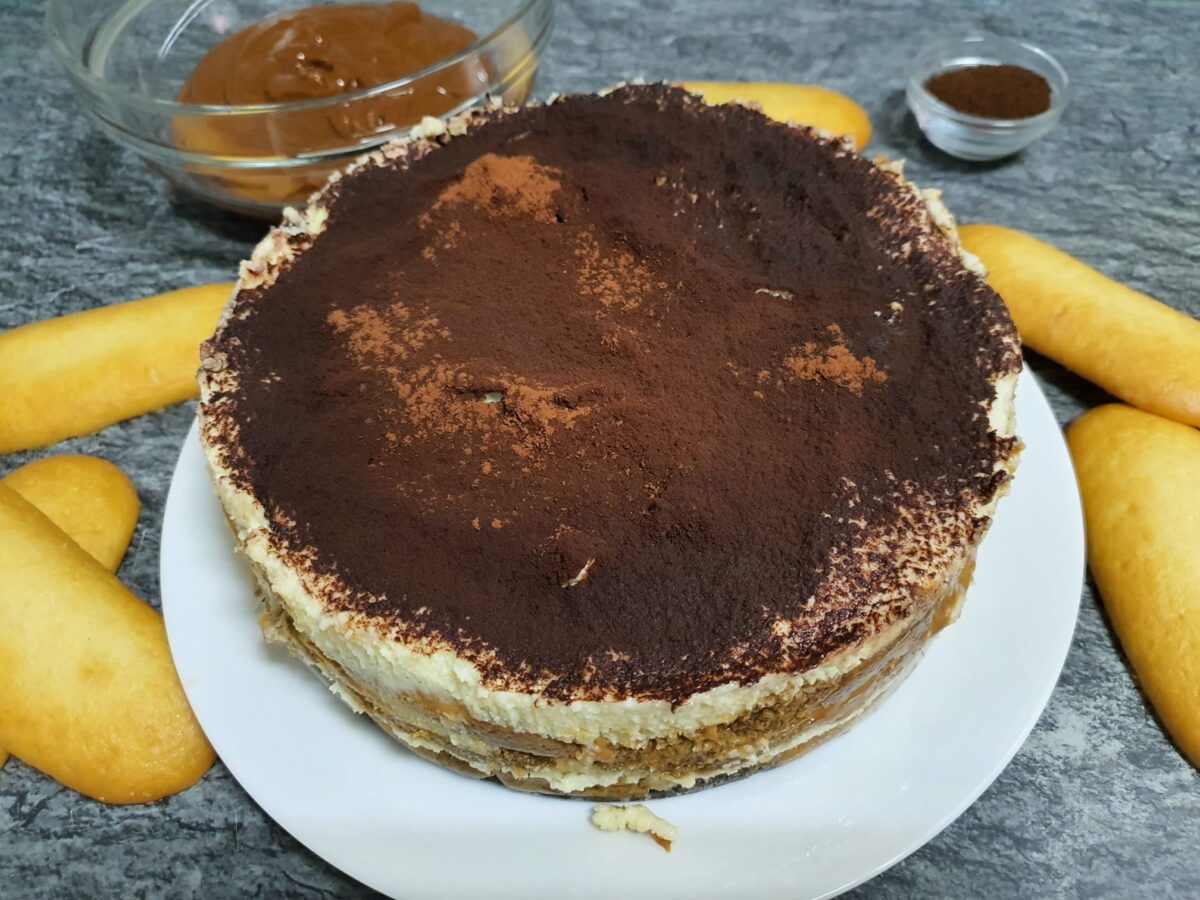 Aprende a hacer un rico tiramisú de dulce de leche