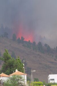 Efectivos de la UME de Morón parten a ayudar en La Palma