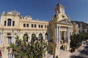 La ciudad de Málaga denuncia una presunta estafa a sus proveedores