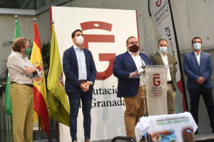 Granada y Albacete inauguran una jornada interprovincial de senderismo