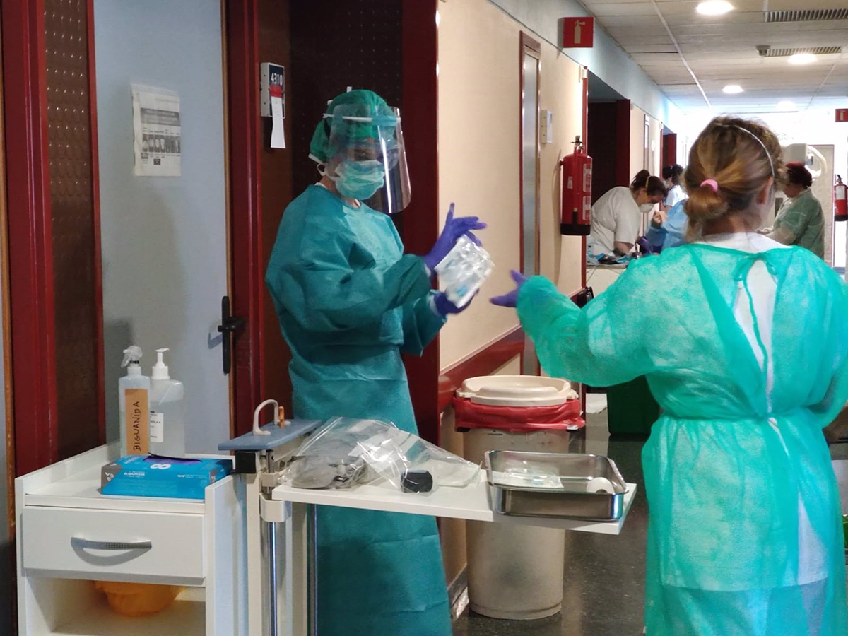 Andalucía suma 304 curados en una jornada en la que vuelven a bajar las hospitalizaciones