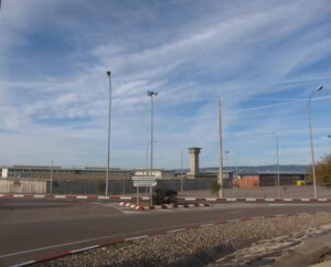 El brote de Covid en el centro penitenciario y la base militar de Córdoba se estabiliza