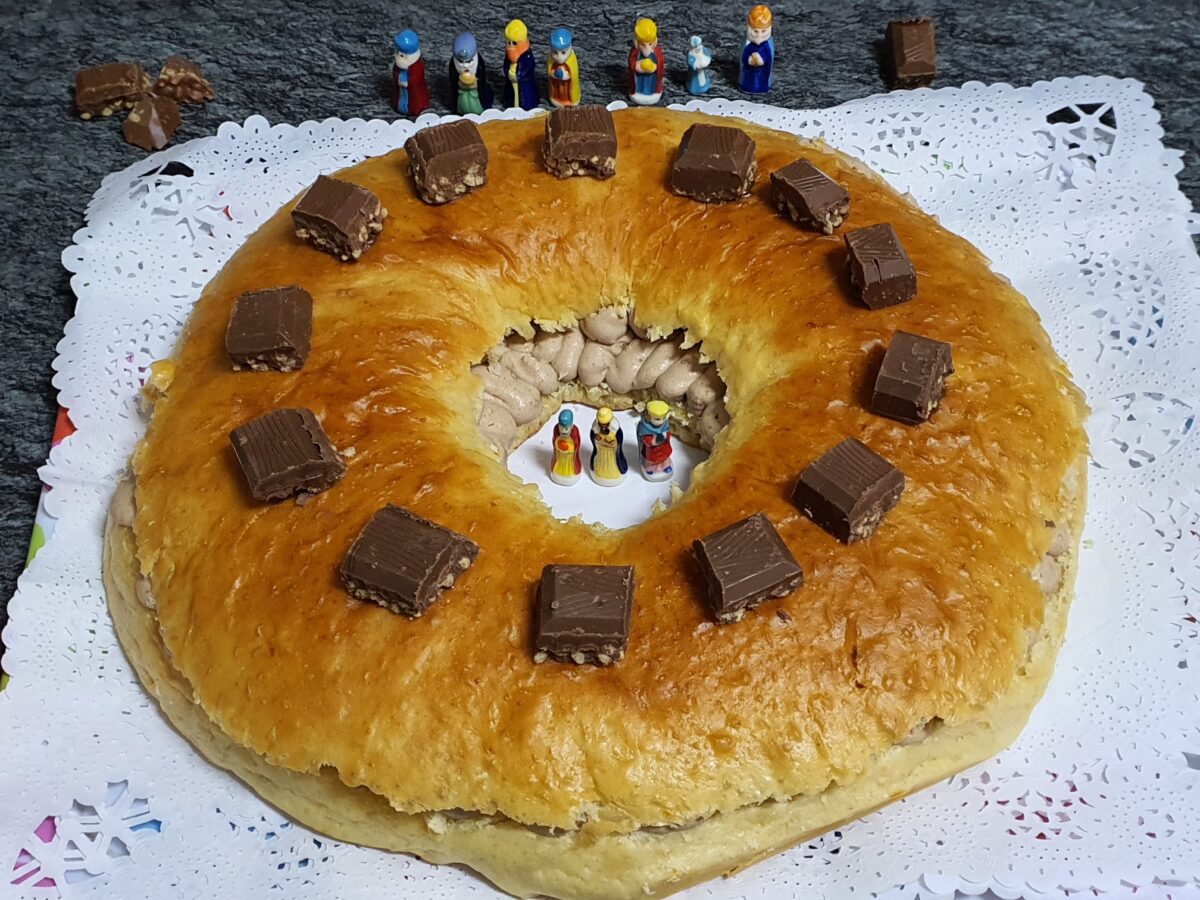 Receta: Prepara fácil y rápido un Roscón de Reyes casero