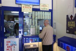 El primer premio de la Lotería Nacional cae en el municipio granadino de Pinos Puente